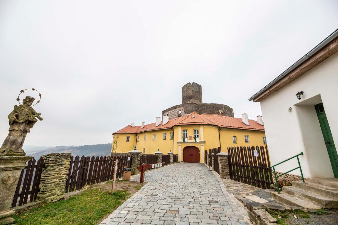 Penzion Hradu Svojanov Svojanov  Экстерьер фото