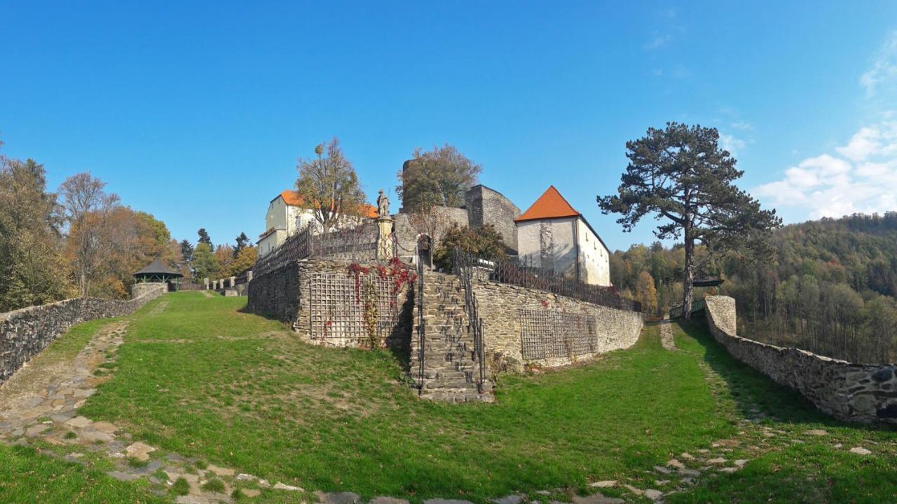 Penzion Hradu Svojanov Svojanov  Экстерьер фото