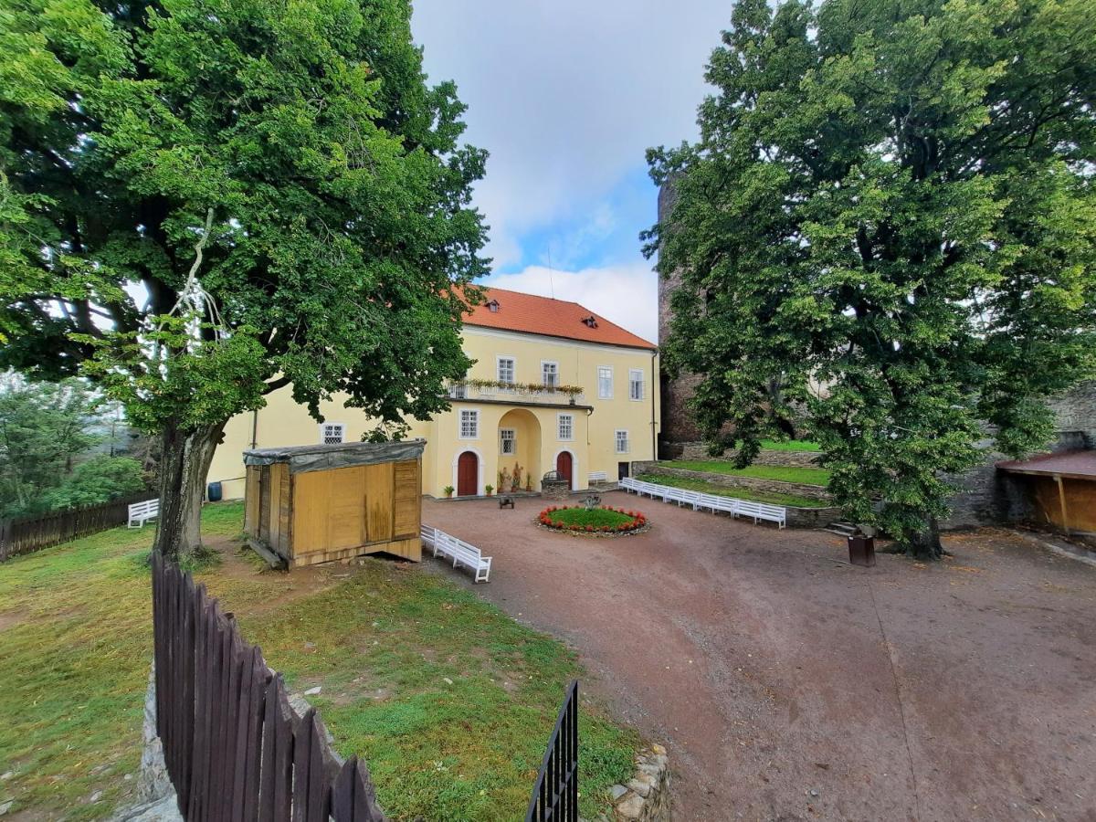 Penzion Hradu Svojanov Svojanov  Экстерьер фото